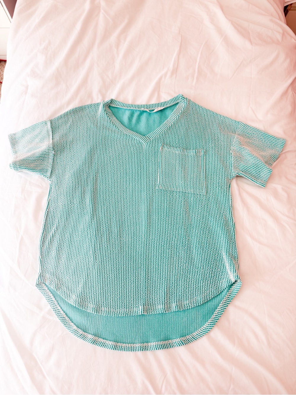 Altar’d State Light Blue Ribbed V-Neck T-Shirt Size XS